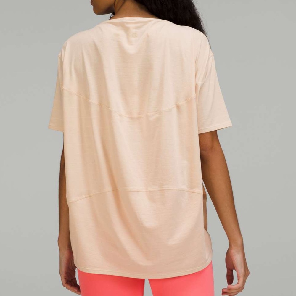 Lululemon Back in Action Tee